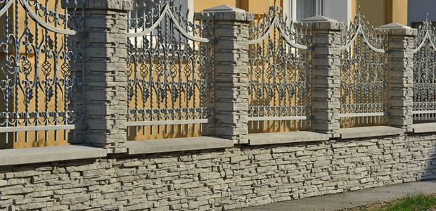 Concrete columns for fences
